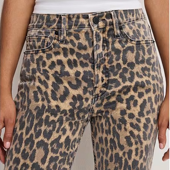 [NWT] Good American Women's Good Kick Flare Leopard Jeans - 27 (4) - Picture 10 of 12